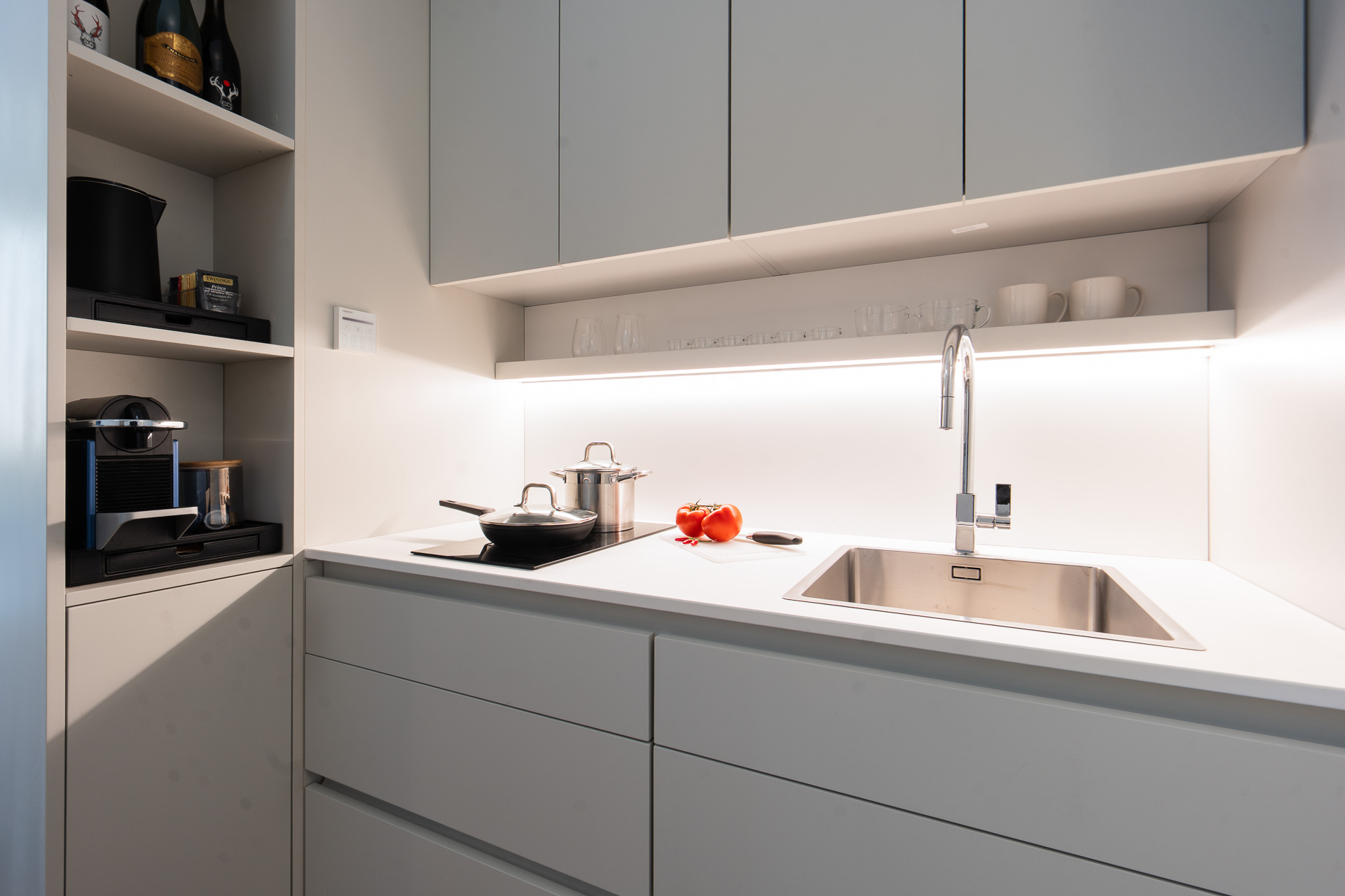 _nf-LeisureDomus_53_M2_Cucina_vista servizi.jpg